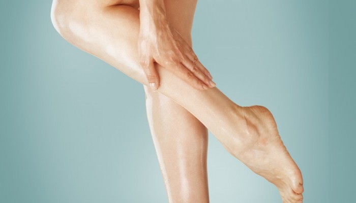 14921617-varikoz-na-nogah-u-molodyh-devushek