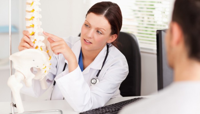 chiropractor-ee
